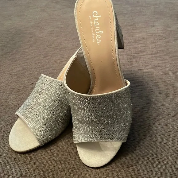 Charles David Formal Rhinestone Crystal Chunky heels - Picture 3 of 13